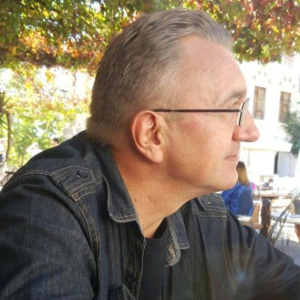 Martin L.